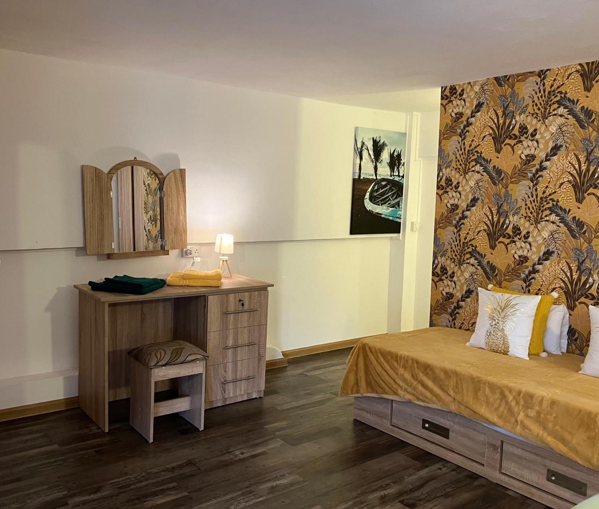 Seaview Terrace Apartment *